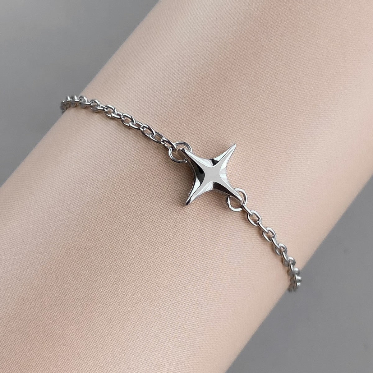 CHAIN BRACELET "ALIEN STAR" | SILVER