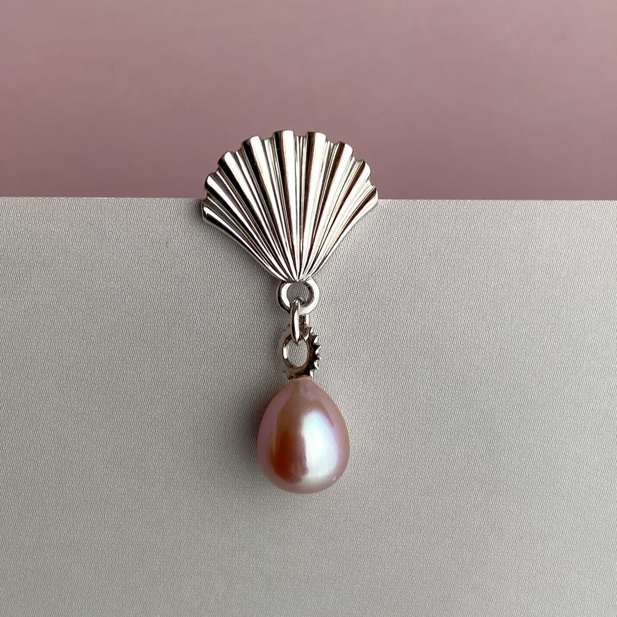 STUD "ABSOLUTE PEARL" WITH LILAC PEARL | SILVER