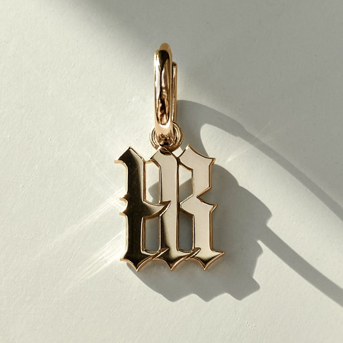 EARRING "GOTHIC LOGO" / SOLID GOLD
