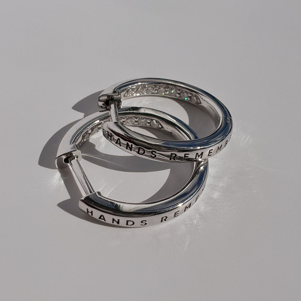 HOOP EARRING "MEMORIES" WITH MOISSANITE | SILVER