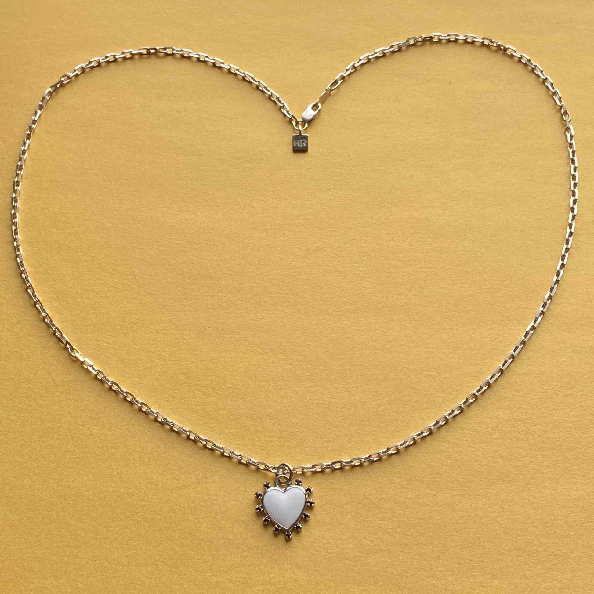 PENDANT "HEART" WITH ENAMEL & BLACK SPINEL ON A CHAIN / SILVER