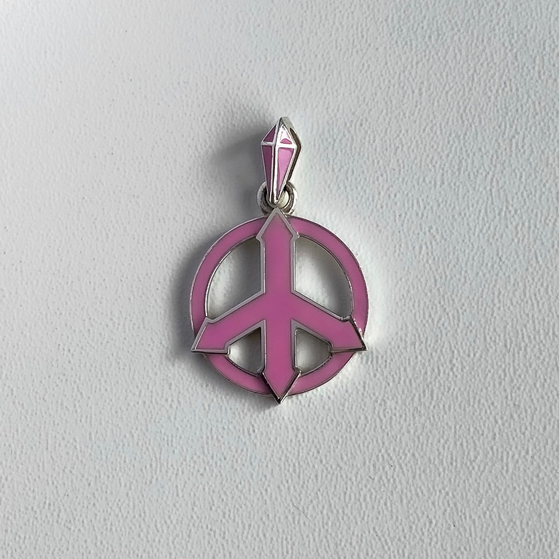 PENDANT "PACIFIC" WITH PINK ENAMEL | SILVER