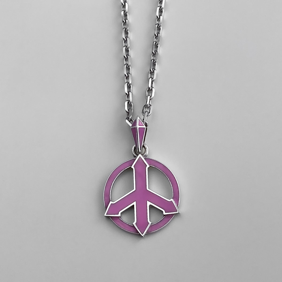 PENDANT "PACIFIC" WITH PINK ENAMEL ON A CHAIN | SILVER
