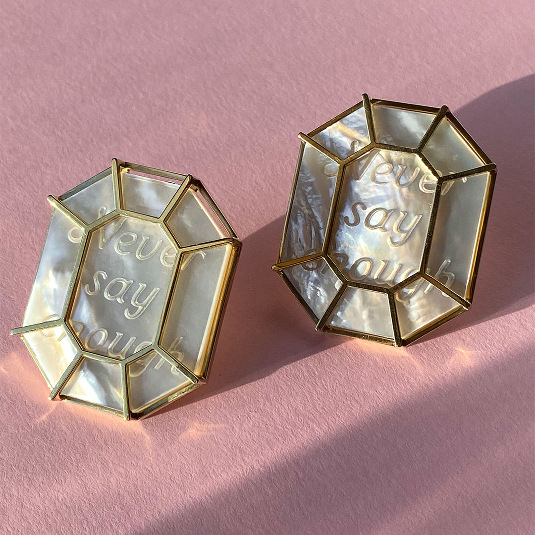EARRINGS "NEVER SAY ENOUGH" WITH MOTHER-OF-PEARL CAMEOS / SOLID GOLD