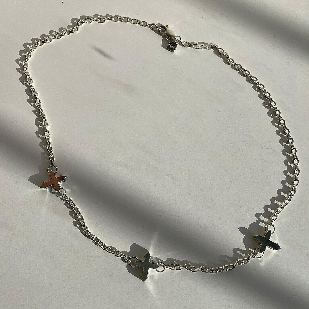 NECKLACE "THREE CROSSES" / SILVER