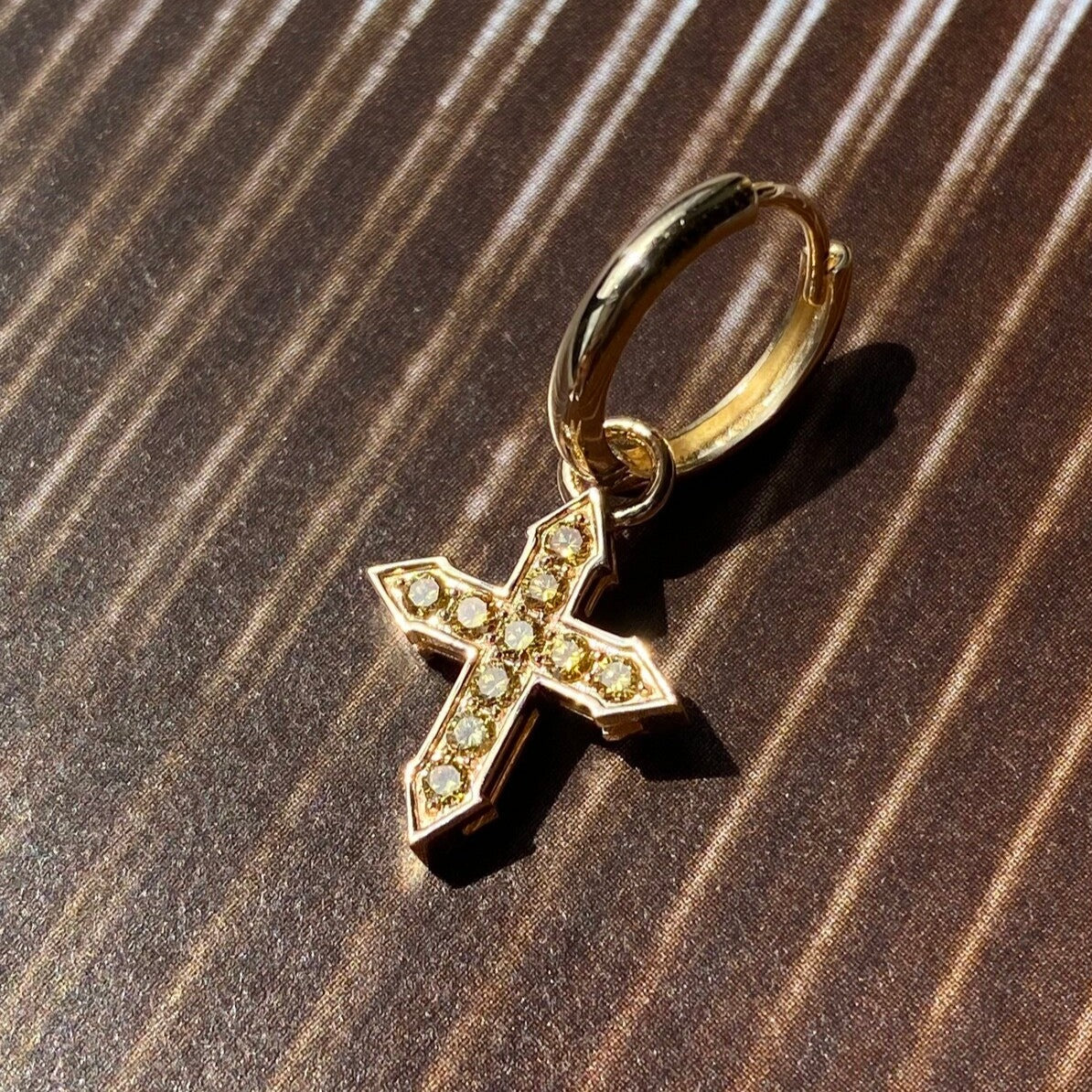 EARRING CROSS "GLOW" WITH ROYAL YELLOW DIAMONDS / SOLID GOLD
