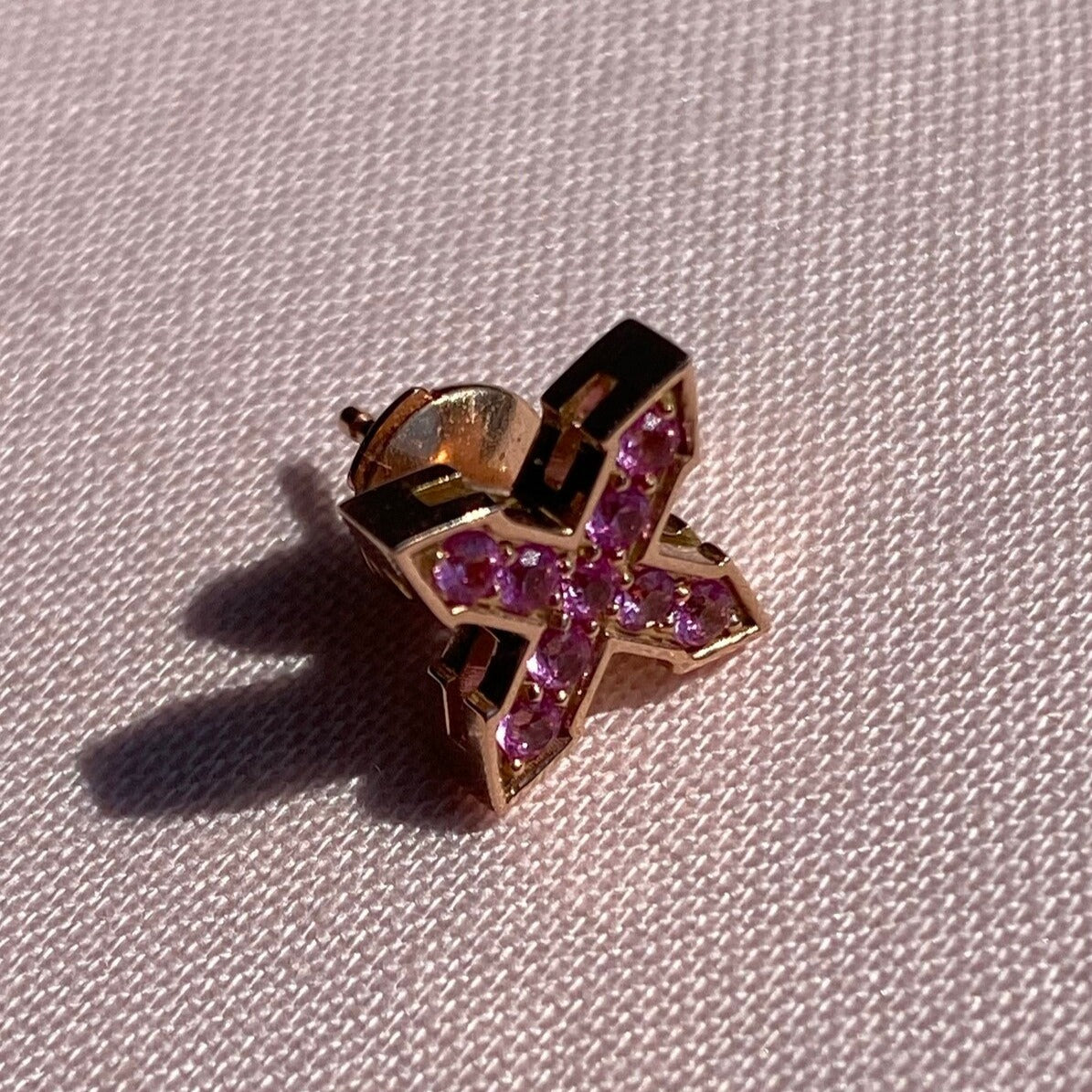 STUD STAR "GLOW" WITH PINK SAPPHIRES / SOLID GOLD