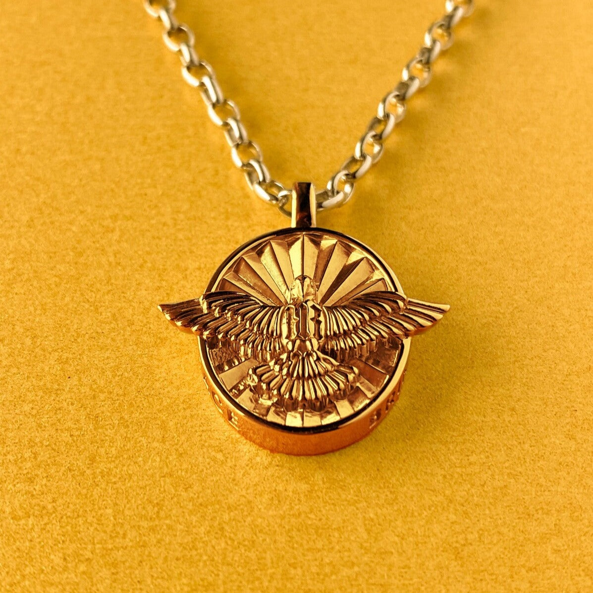PENDANT "DOVE" ON A SILVER CHAIN / GOLD PLATED SILVER