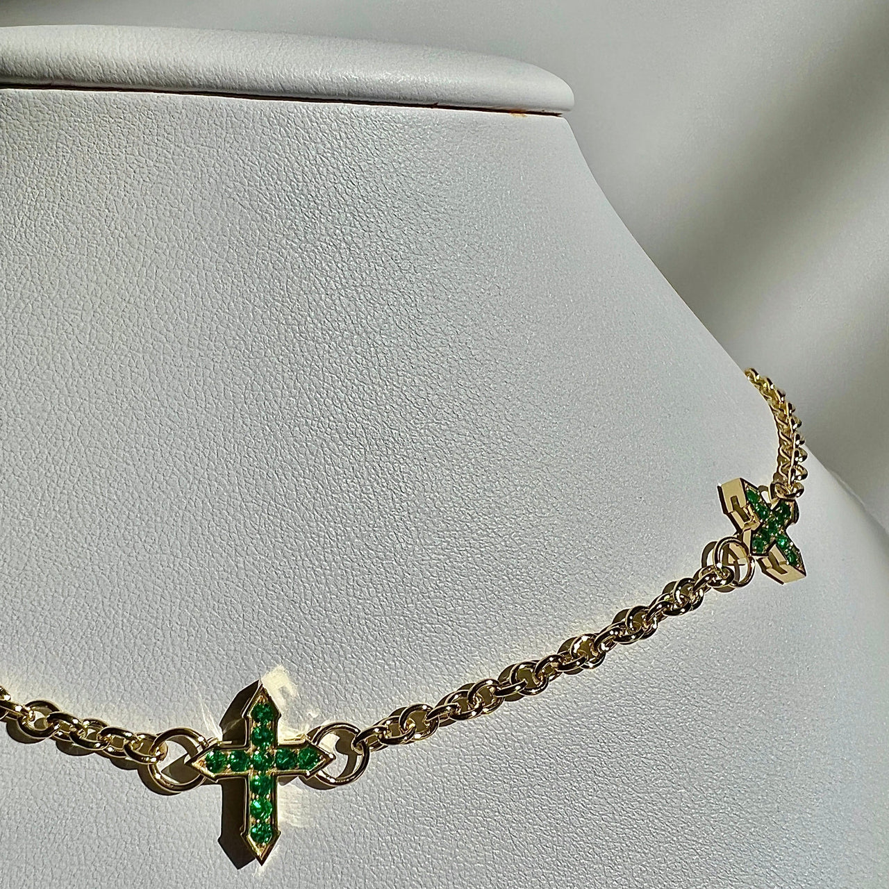 NECKLACE "TRINITY" WITH EMERALDS  / SOLID GOLD