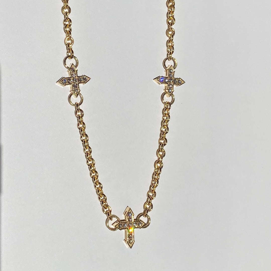 TRINITY CHAIN WITH WHITE DIAMONDS / SOLID GOLD