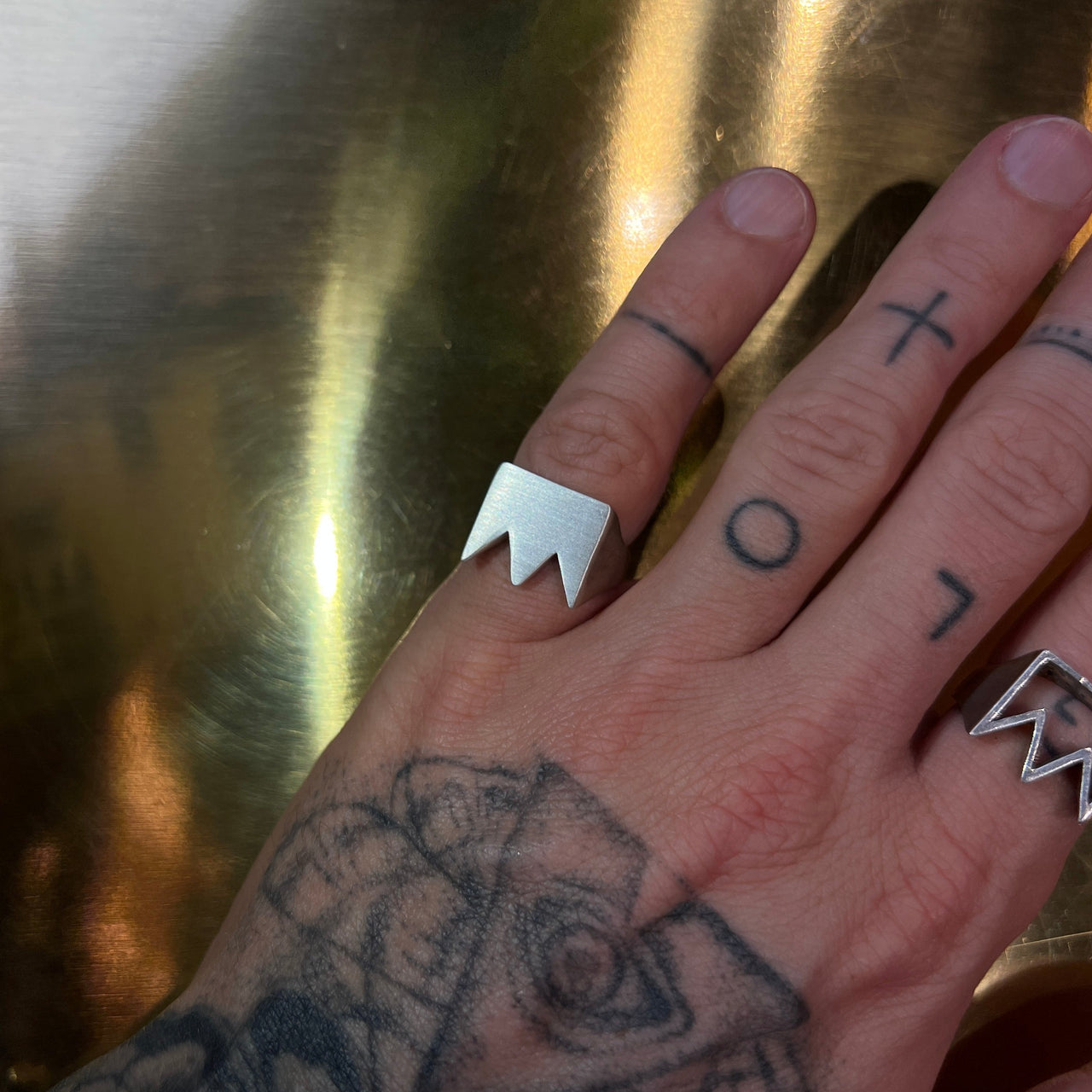 RING "SOLID CROWN" / SILVER