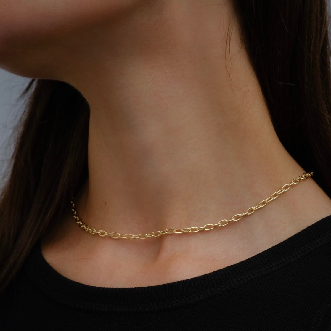 LIGHT CHAIN / SOLID GOLD