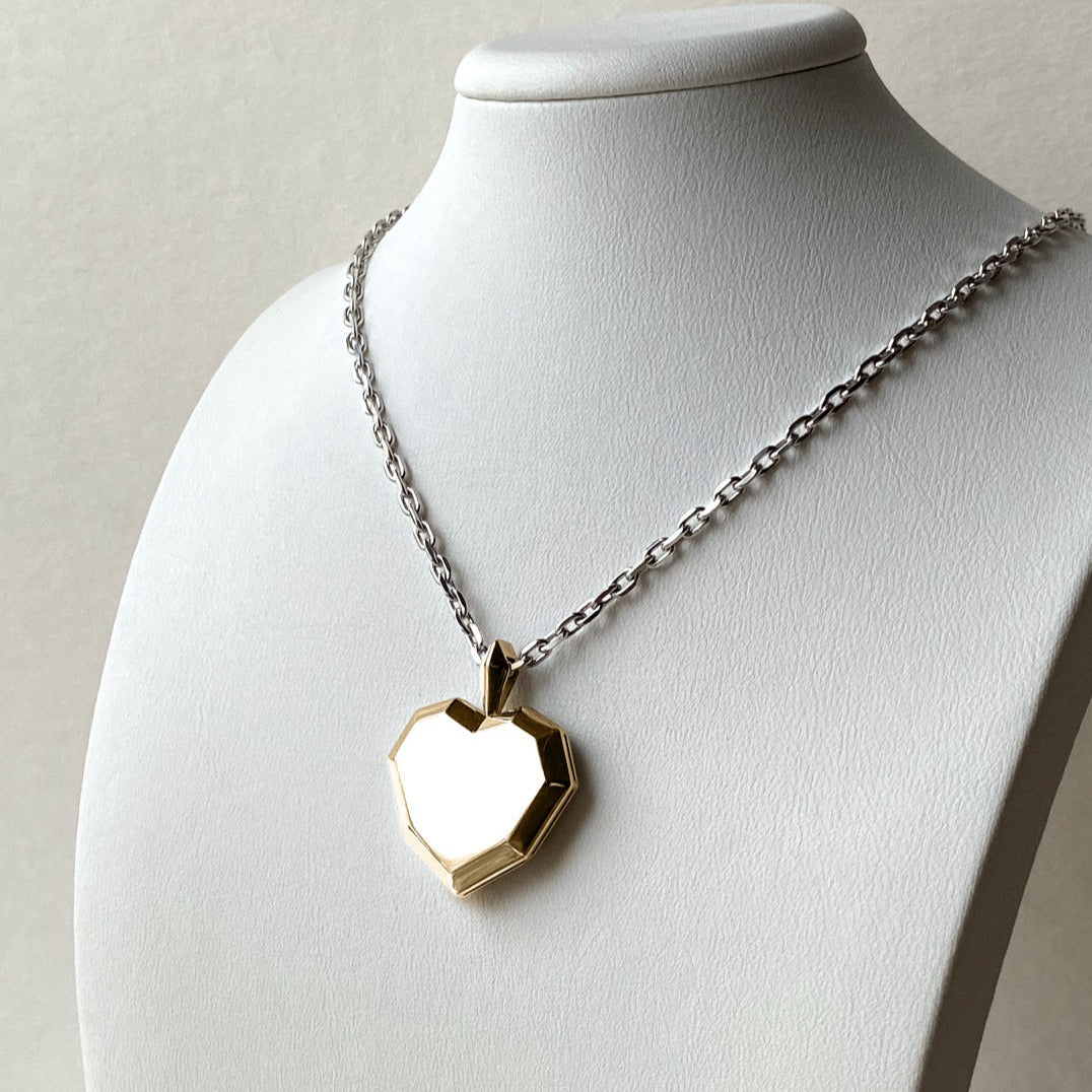 PENDANT "PRICKLY HEART" ON A SILVER CHAIN / SOLID GOLD