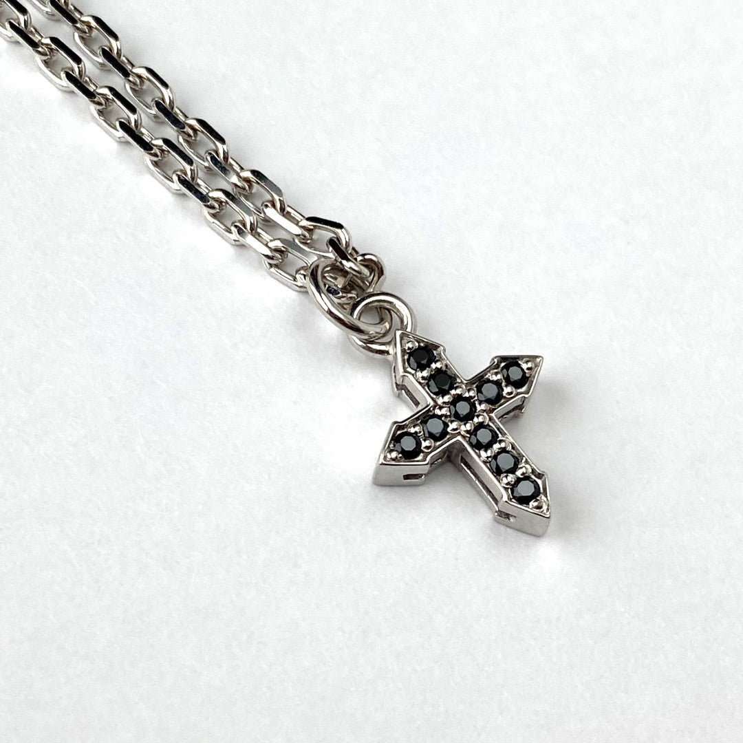 PENDANT CROSS "GLOW" WITH BLACK DIAMONDS ON A SILVER CHAIN / SOLID GOLD