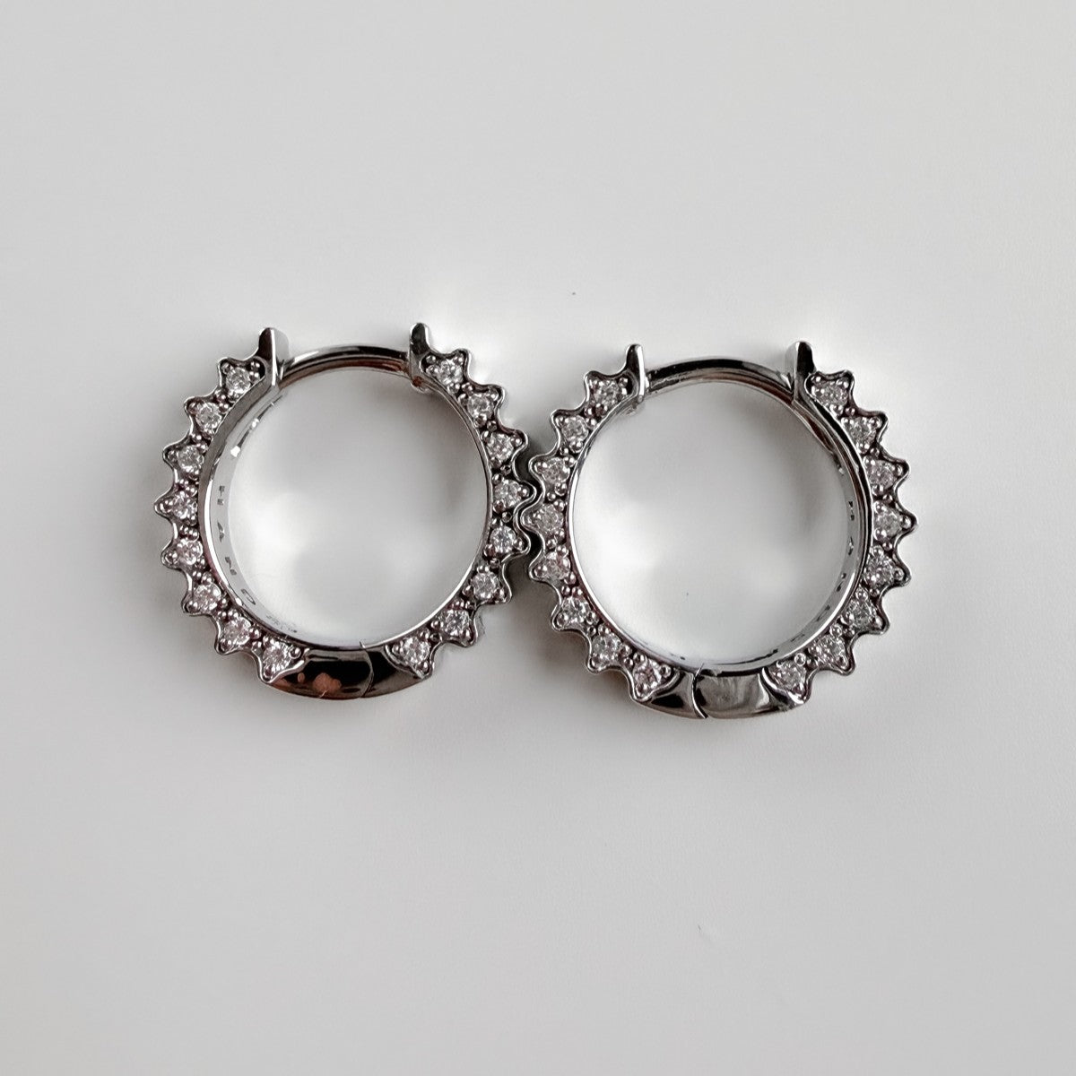 HOOP EARRING "GEARS OF TIME" MINI WITH MOISSANITE | SILVER