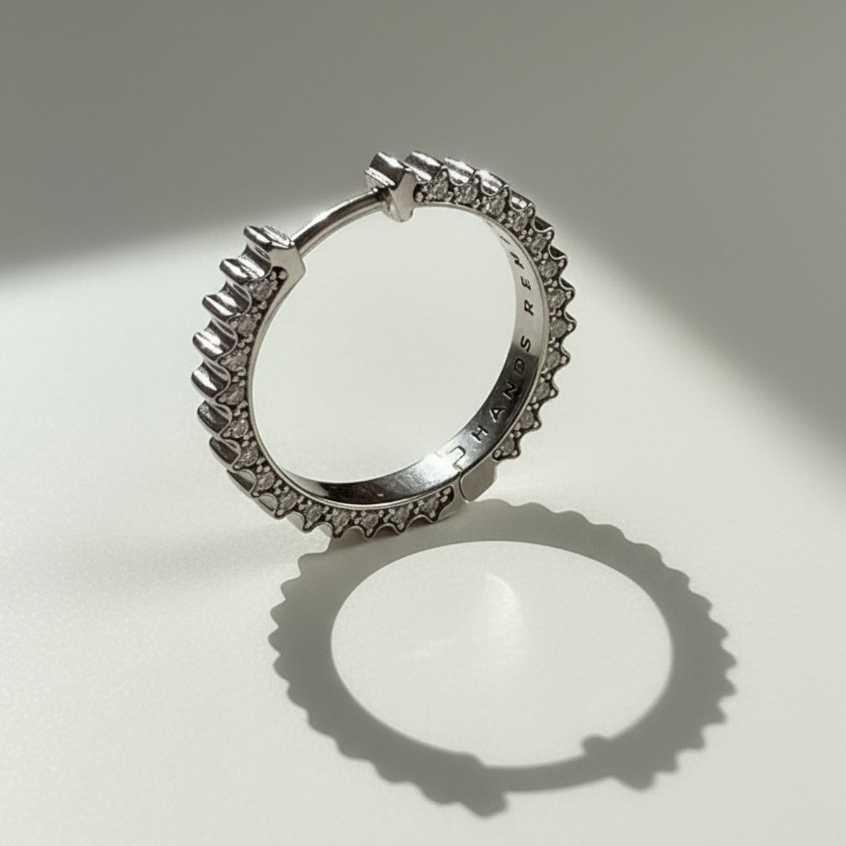 HOOP EARRING "GEARS OF TIME" WITH MOISSANITE | SILVER