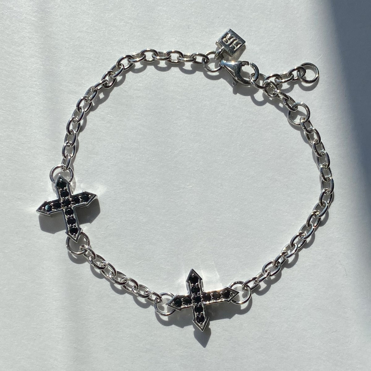 CHAIN BRACELET "TWO CROSSES "GLOW" WITH BLACK SPINEL / SILVER