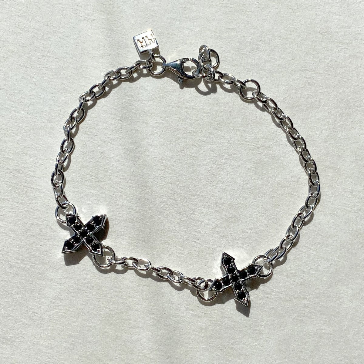 CHAIN BRACELET "TWO STARS "GLOW" WITH BLACK SPINEL / SILVER