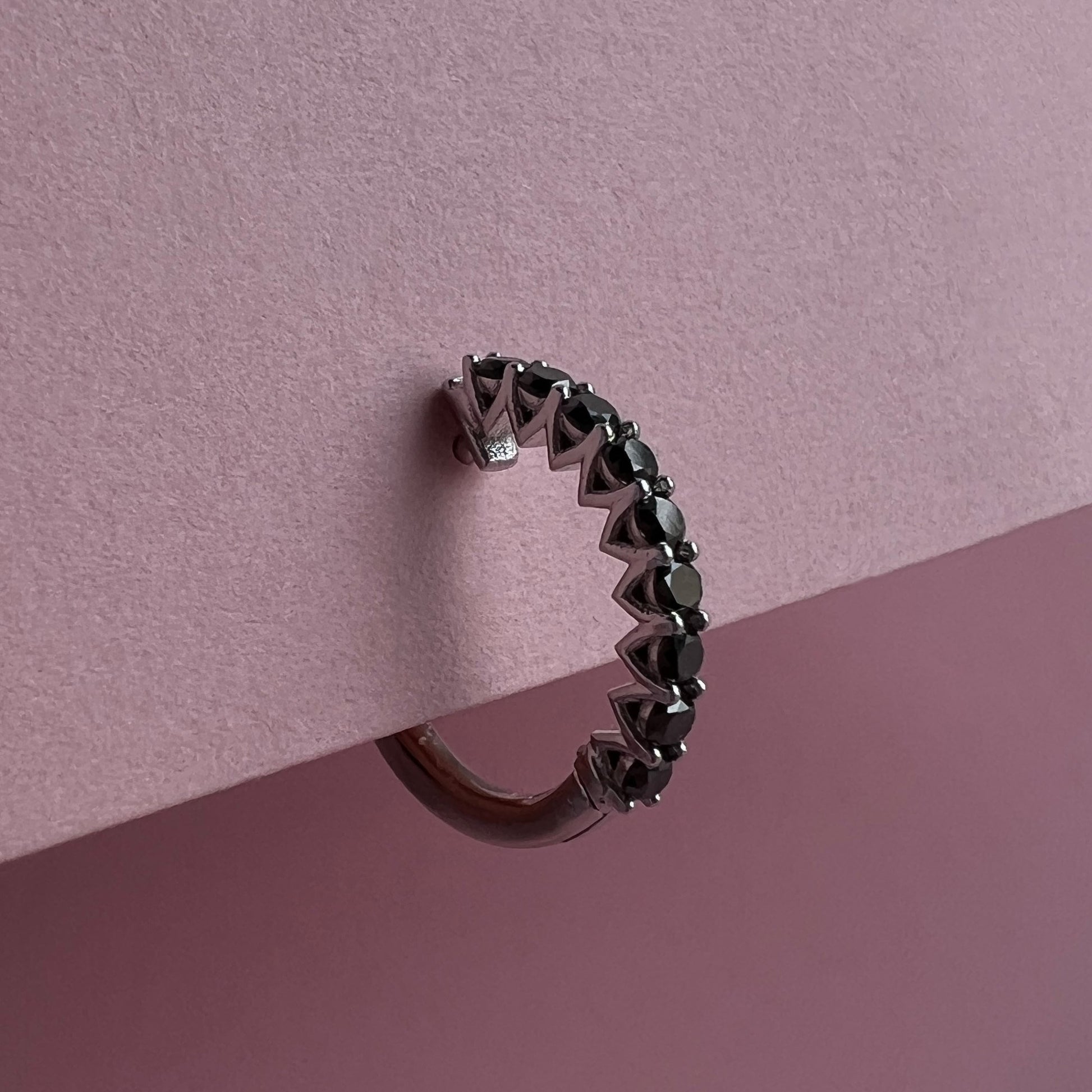 HOOP EARRING "ARCHES" WITH BLACK DIAMONDS / SOLID GOLD
