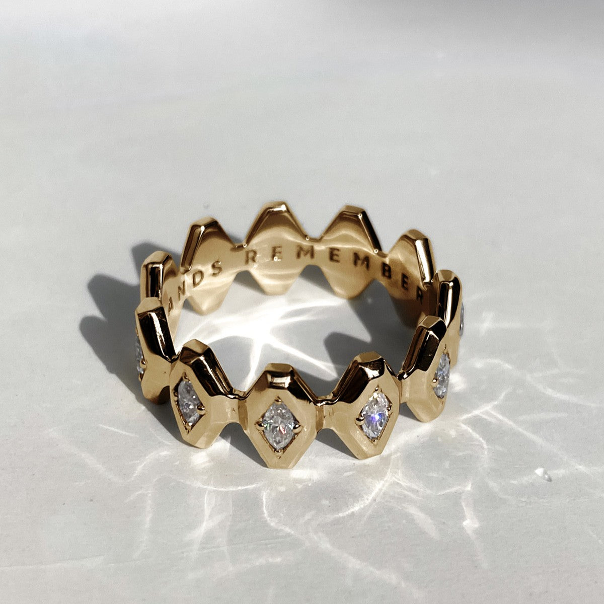 RING "SCALES" WITH MOISSANITE | GOLD