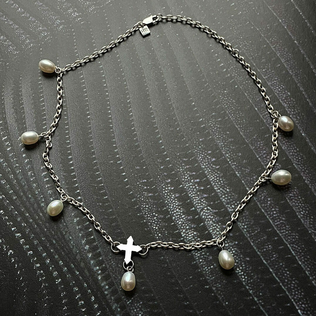 ONE - SEVEN CHAIN / SILVER & WHITE PEARLS