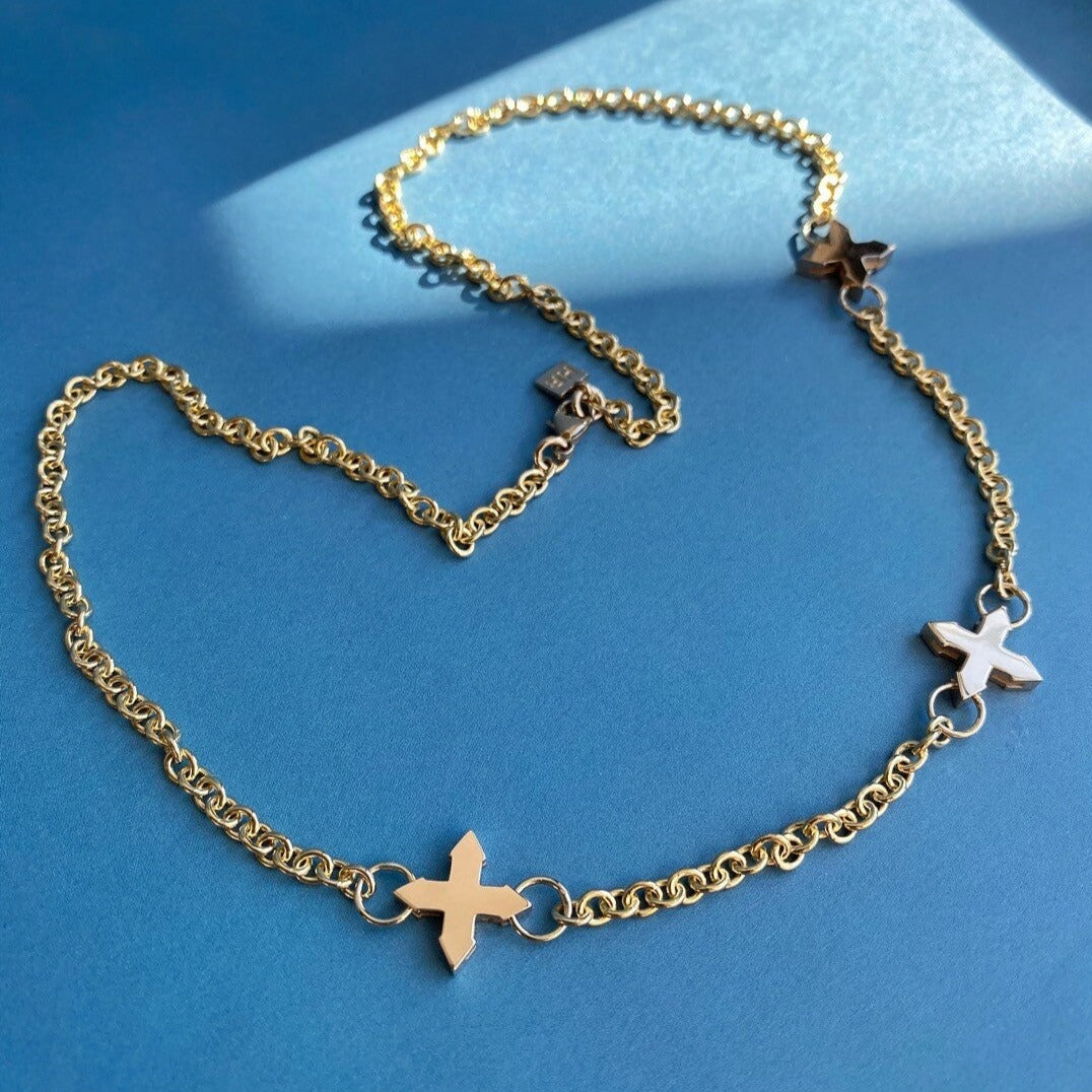 NECKLACE "THREE STARS" / SOLID GOLD