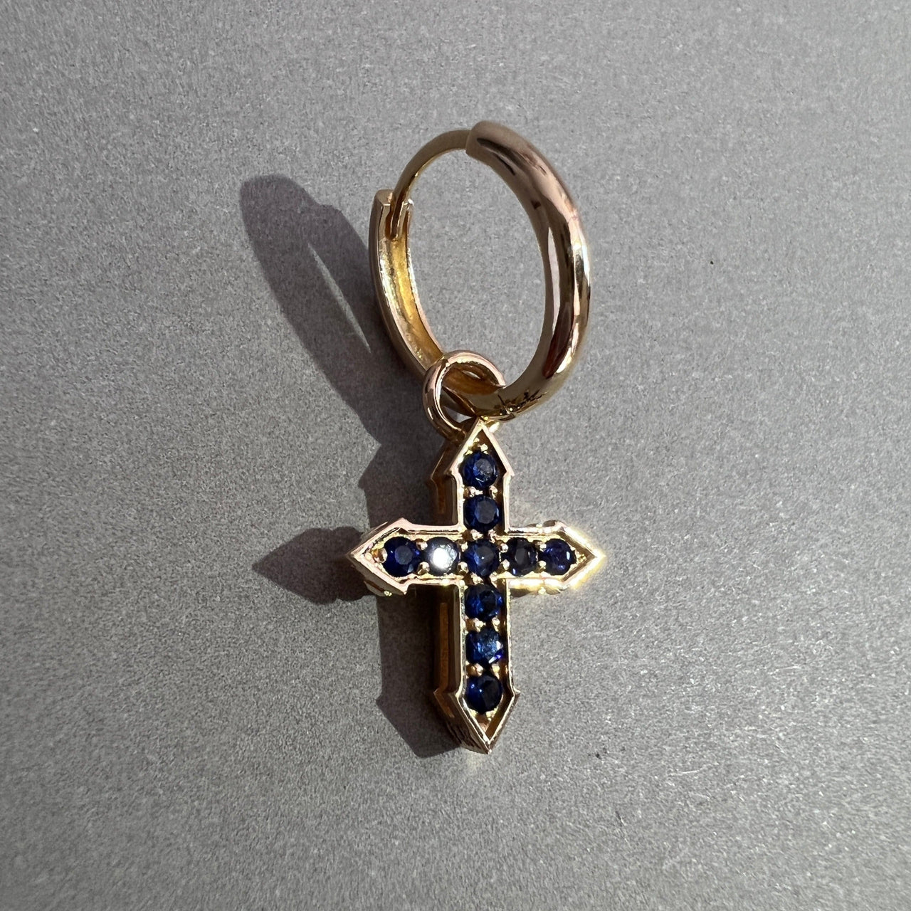 EARRING CROSS "GLOW" WITH BLUE SAPPHIRES / SOLID GOLD